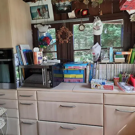 Tinyhaus Am Flughafen, Der Dlr Und Esa Campeggio *